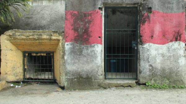 Bunker peninggalan Jepang Bunker Jepang Taluak merupakan benteng peninggalan Jepang di Desa Taluak, Kabupaten Agam, Sumatera Barat. (Foto: Kemdikbud).