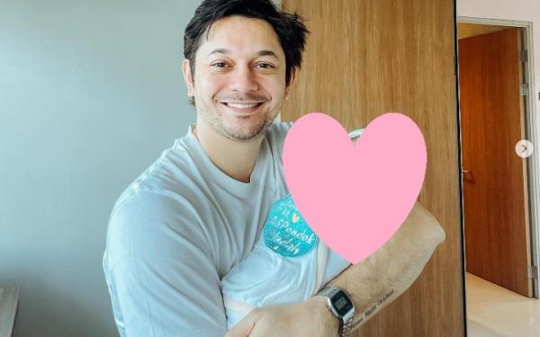 Andrew Andika
