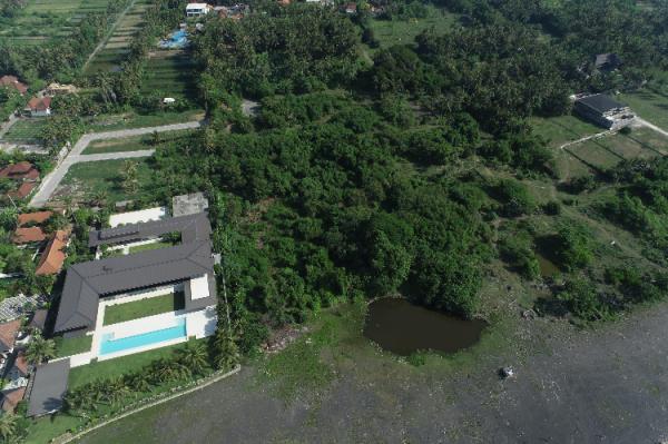 hibah lahan UPT PSDKP di Gianyar Hibah lahan di Kabupaten Gianyar untuk pengembangan Unit Pelaksana Teknis (UPT) PSDKP. (Foto: dok KKP)