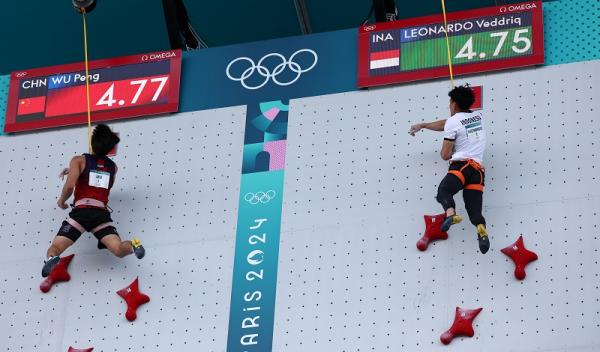 Veddriq Leonardo 1 Kiprah atlet panjat tebing Veddriq Leonardo menyabet emas Olimpiade Paris 2024 (Foto: EPA-EFE/CHRISTOPHE PETIT TESSON)