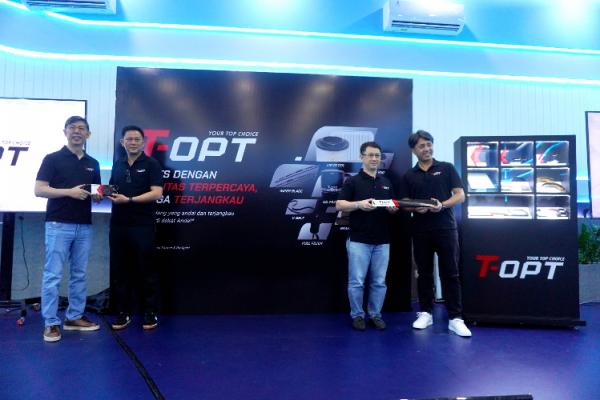 T-CARE Toyota Toyota juga menghadirkan program T-CARE dalam bentuk bebas biaya jasa dan suku cadang. (Foto: dok Toyota)