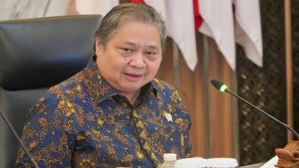 Airlangga dan batik birunya