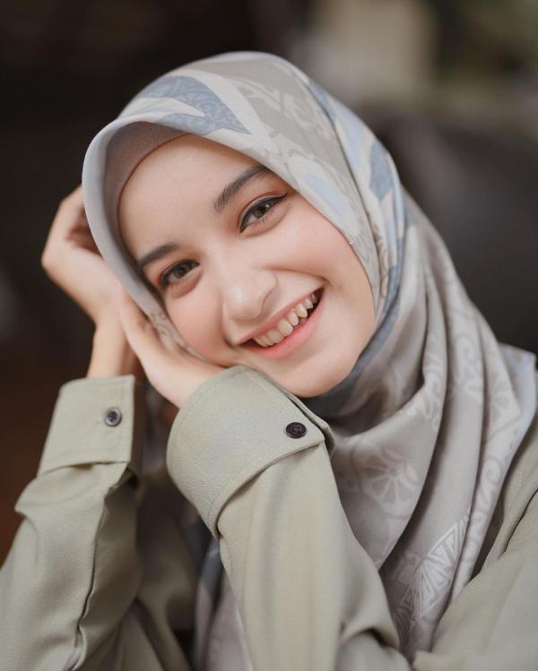 Cut Intan Nabila Cut Intan Nabila