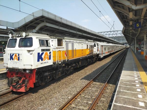 3,45 Juta Penumpang Naik Kereta saat Libur Sekolah, Melonjak Dibanding Tahun Lalu
