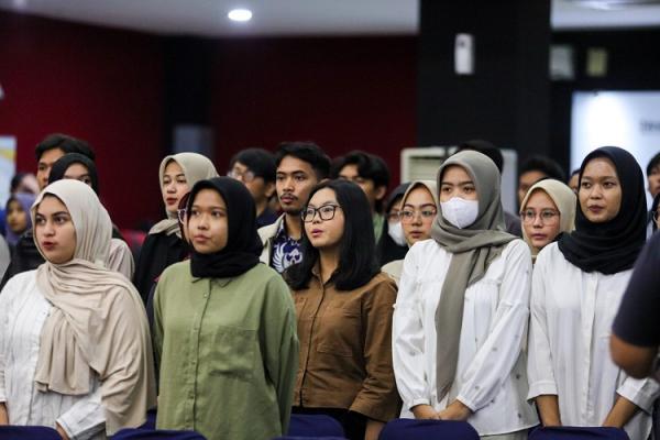 peserta SINDOnews Goes to School Mahasiswa UPN Veteran Jakarta yang antusias mengikuti gelaran SINDO Goes to Campus. (Foto: iNews Media Group/Aldhi Chandra Setiawan)