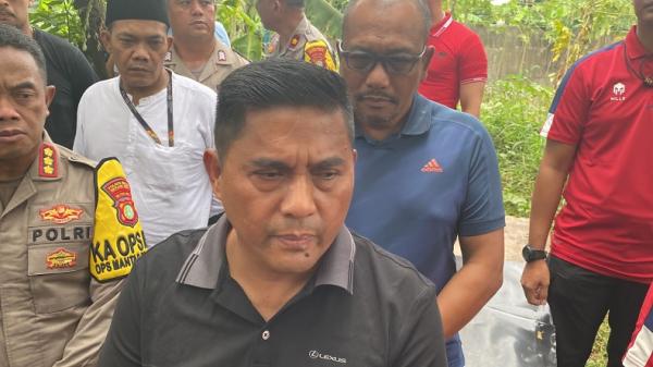 Kapolda Metro Jaya Karyoto MPI Kapolda Metro Jaya Irjen Karyoto mengakui pihaknya menangkap belasan pelaku tawuran sebelum tujuh mayat remaja ditemukan di Kali Bekasi. (Foto: Danandaya Arya Putra)