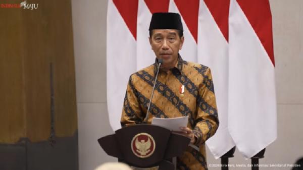 Momen Jokowi Pamer Lampu Istana Garuda IKN Dibuat di Boyolali, Bukan di Italia 