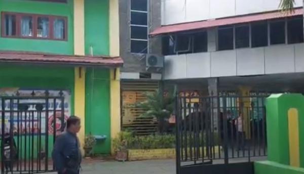MAN Gorontalo Pihak sekolah telah mengeluarkan guru dan murid yang viral bersetubuh dalam ruangan di Gorontalo. (Foto: iNews)