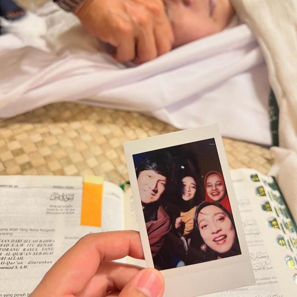 Foto keluarga Marissa Haque Foto keluarga Marissa Haque. (Instagram)