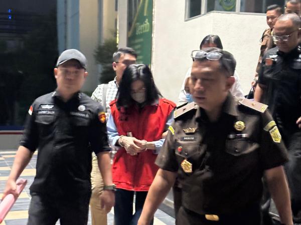 Ibu Ronald Tannur IST Ibu Ronald Tannur kini ditahan (Foto: Ist)