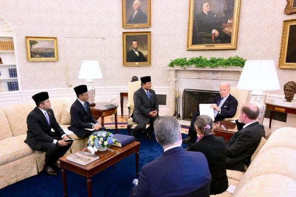 Prabowo Subianto bertemu dengan Joe Biden di Gedung Putih (Foto: Biro Setpres)