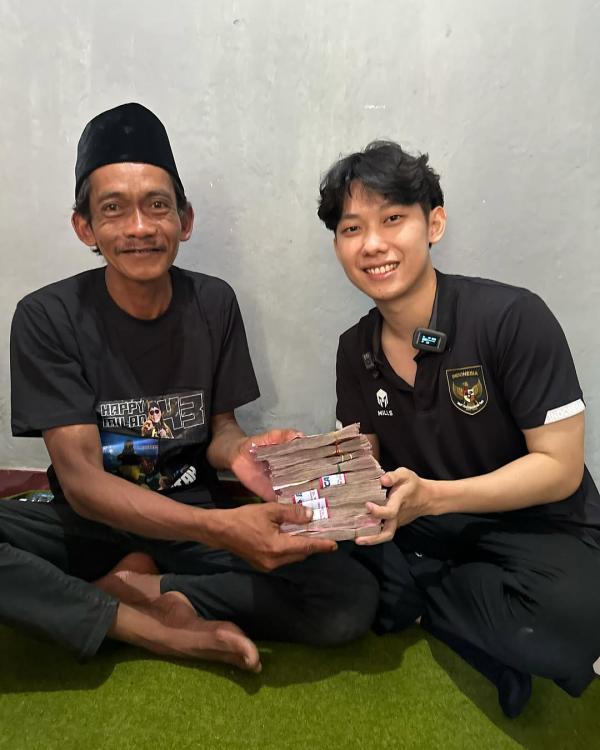 Willie Salim dan penjual es teh viral Willie Salim dan penjual es teh viral