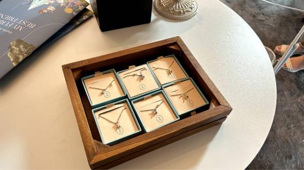 Perhiasan Maddie Jewellery Perhiasan Maddie Jewellery. (Foto: Annastasya Rizqa)