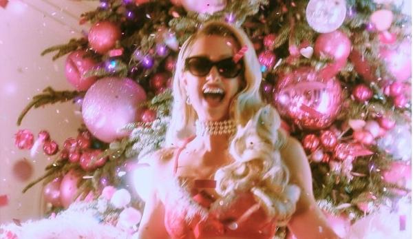 Paris Hilton