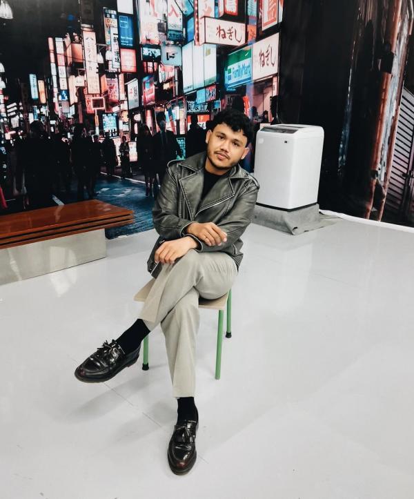 Dimansyah suka gaya monokrom Diamnsyah suka gaya monokrom. (Foto: Instagram)
