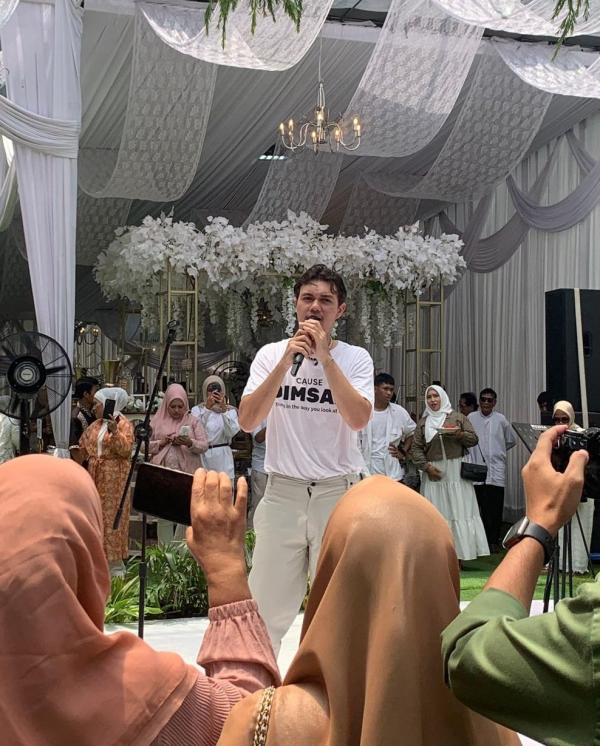 Nyoman Paul di pernikahan Salma dan Diman. (Foto: X)