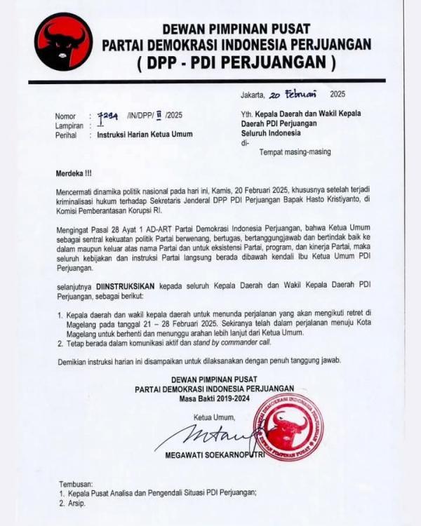 Surat Instruksi dari Megawati untuk kepada daerah Surat Instruksi dari Megawati untuk kepada daerah PDIP tak ikut retreat ke Magelang pada 21-28 Februari 2025
