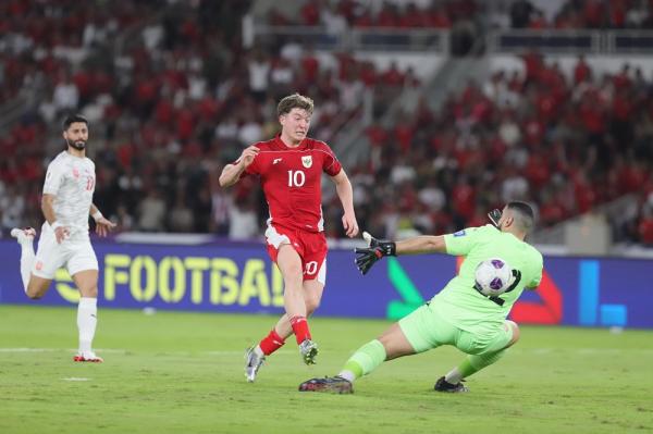 Ole Romeny Timnas Indonesia Vs Bahrain Ole Romeny mencetak gol kemenangan Timnas Indonesia 1-0 atas Bahrain pada matchday kedelapan Grup C Kualifikasi Piala Dunia 2026 Zona Asia putaran ketiga. (Foto: Aldhi Chandra)