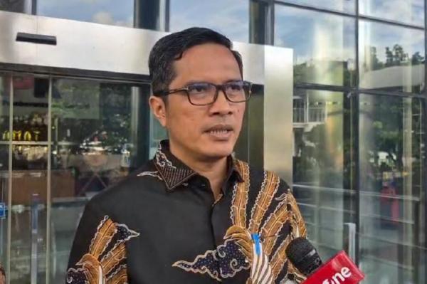 Keluarga Eks Jampidsus Febrie Adriansyah Buka Suara soal Kematian Sutrimo, Ungkap Sakit Diabetes Bertahun-tahun