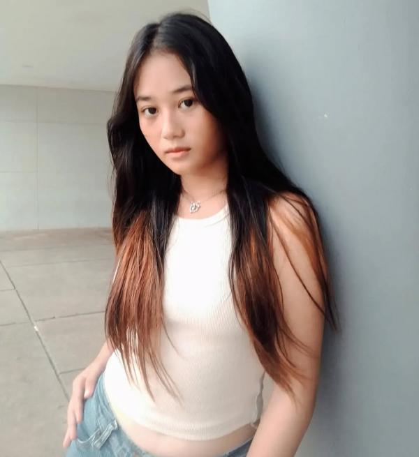 Aura Cinta 3 Potret Aura Cinta. (Foto: Instagram)