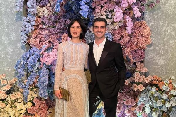 Fachri Albar dan Renata Kusmanto Fachri Albar dan Renata Kusmanto resmi bercerai Februari 2025. (Foto: Instagram)