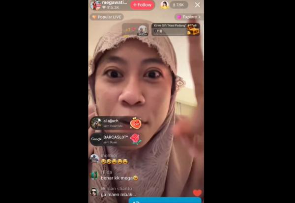 Megawati Hangestri Pertiwi ngamuk menjawab kritik Megawati Hangestri Pertiwi ngamuk menjawab kritik Netizen dalam Live Tiktok. (Foto: Tiktok)