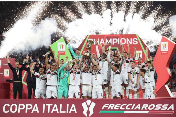 Bologna juara Coppa Italia 2024-2025 usai membungk Bologna juara Coppa Italia 2024-2025 usai membungkam AC Milan 1-0 pada final di Stadio Olimpico, Roma, Kamis (15/5/2025) dini hari WIB. (Foto: X @BolognaFC1909en)