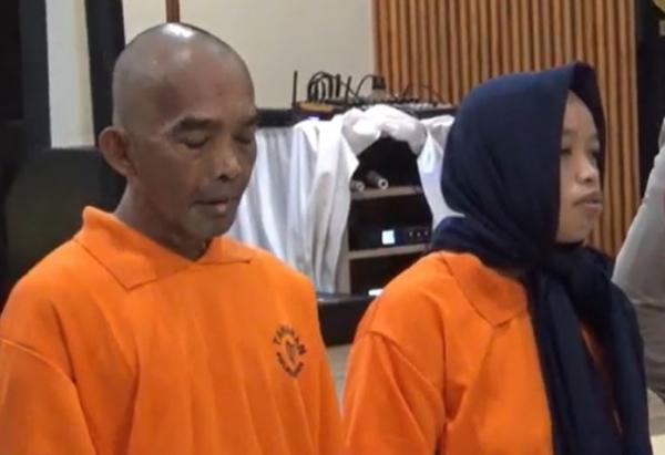 Tersangka mutilasi Dua tersangka pembunuhan dan mutilasi ibu kandung di Kabupaten Cianjur ditangkap polisi. Keduanya merupakan anak dan ayah. (Foto: iNews)