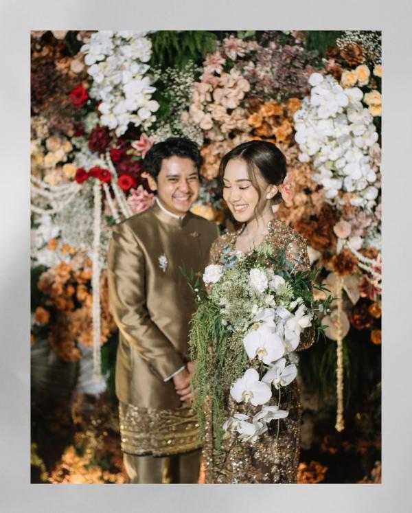 Arbani Yasiz Arbani Yasiz melamar kekasihnya, Raissa Ramadhani. (Foto: Instagram)