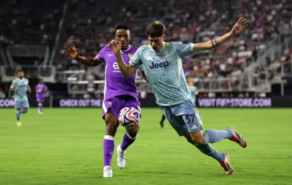 Juventus mengalahkan Al-Ain pada matchday pertama Juventus mengalahkan Al-Ain 5-0 pada matchday pertama Grup G Piala Dunia Antarklub 2025 di Audi Field, Washington, D.C, AS, Kamis (19/6/2025) pagi WIB. (Foto: FIFA)
