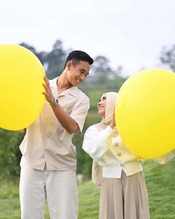 Foto Prewedding Rizky Ridho Foto Prewedding Rizky Ridho dan Sendy Aulia. (Foto: Instagram)