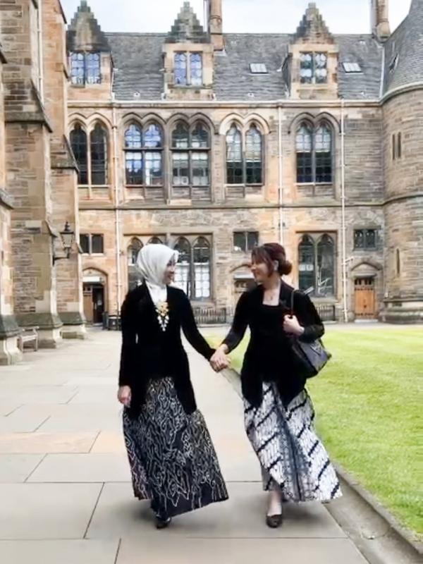 Atalia Praratya dan Zara. (Foto: Instagram)