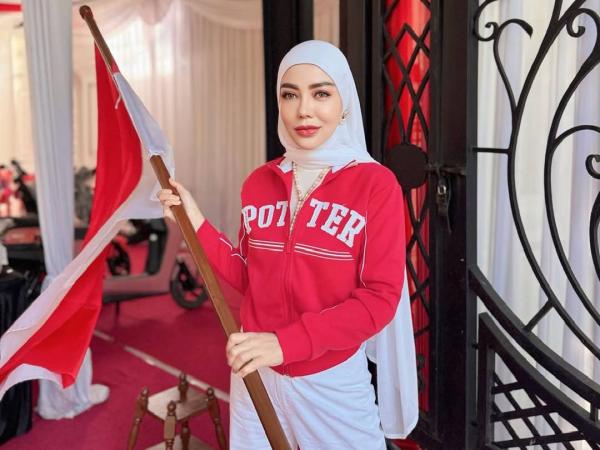 Bella Shofie mundur dari anggota DPRD Artis Bella Shofie mundur dari anggota DPRD Buru Maluku. (Foto: Instagram)