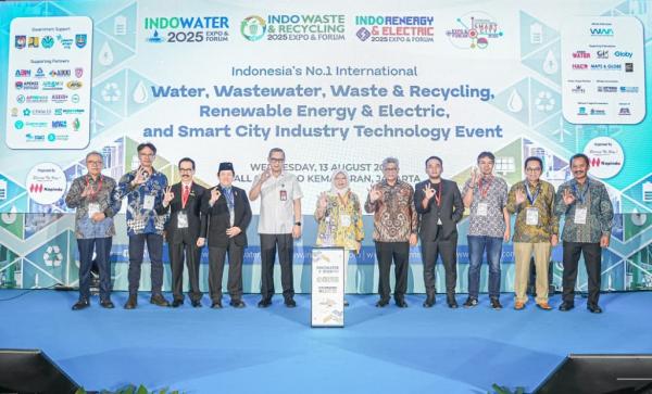 Pembukaan Indo Waste & Recycling 2025 Expo Pembukaan Indo Waste & Recycling 2025 Expo & Forum, bagian dari rangkaian pameran terintegrasi Indo Water, Indo Renergy & Electricity, dan Indo International Smart City (dok. istimewa)