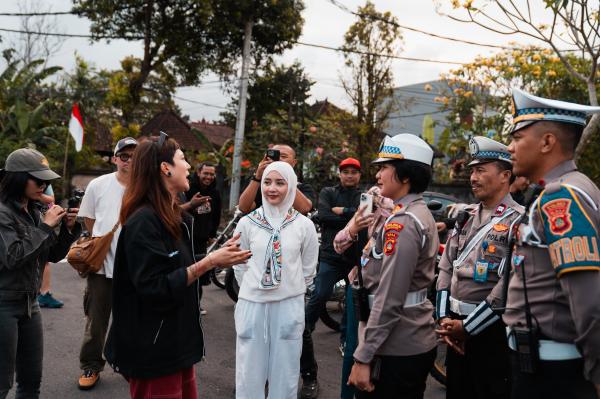 Komunitas Main Cantik