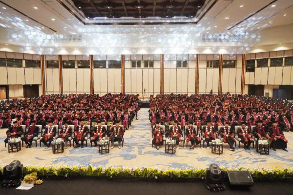 INSTIKI menggelar wisuda ke-26. (Foto: dok INSTIKI)