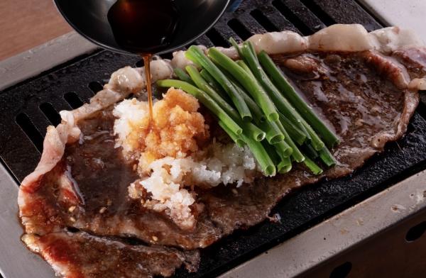 Daging BBQ khas Jepang Daging BBQ khas Jepang. (Foto: Annastasya Rizqa)