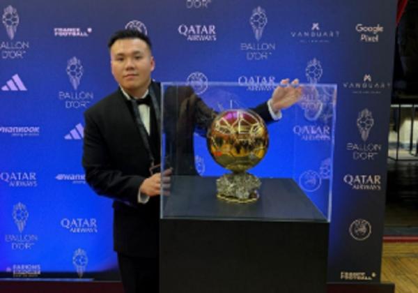 CEO Offside Corp Gilbert Garlycia hadir langsung dalam ajang bergengsi Ballon d&rsquo;Or Ceremony 2025 di Paris. (Foto: Offside Corp)