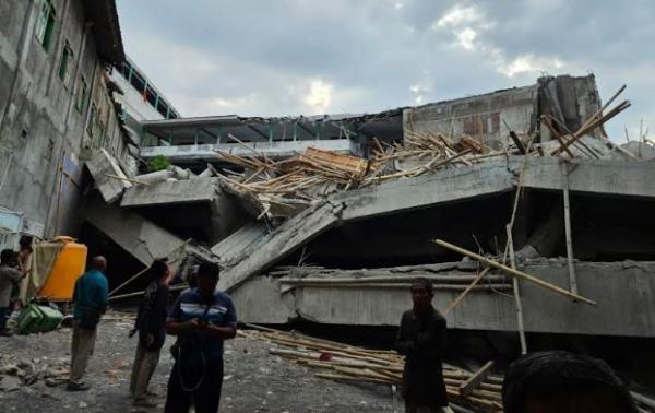Update Korban Musala Ponpes Al Khoziny Sidoarjo Ambruk, 1 Tewas 79 Luka-Luka