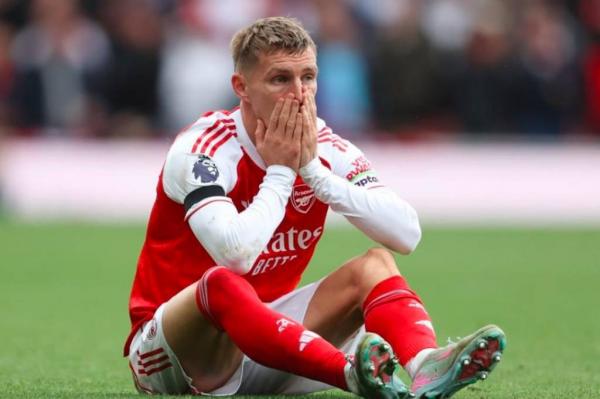 Gelandang Arsenal, Martin Odegaard Gelandang Arsenal, Martin Odegaard, kembali mengalami cedera. (Foto: Sky Sports)