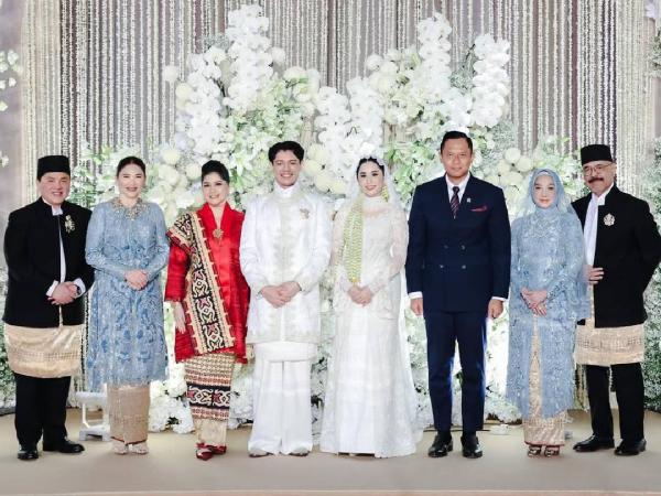 Putri Erick Thohir menikah Putri Erick Thohir menikah dengan CEO Miota Internasional Teknologi, Moshe Darron Panjaitan. (Foto: Instagram)