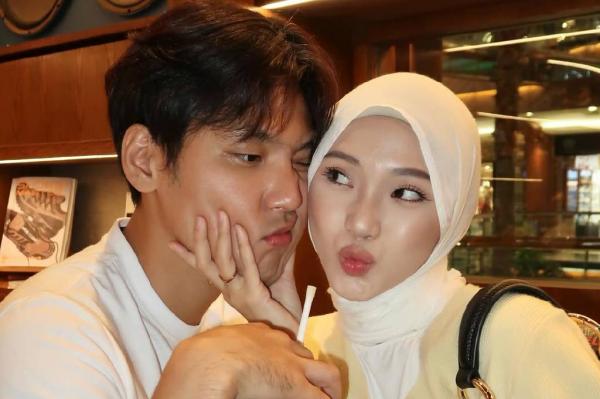 Na Daehoon akhirnya muncul Na Daehoon dan Jule Julia Prastini. (Foto: Instagram)