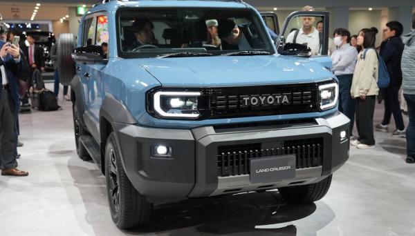 Toyota FJ