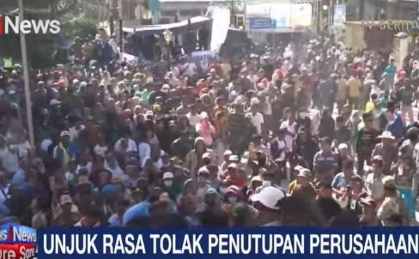 Ratusan Karyawan PT Toba PKL Demo di Depan DPRD Tapanuli Utara, Ini Tuntutannya