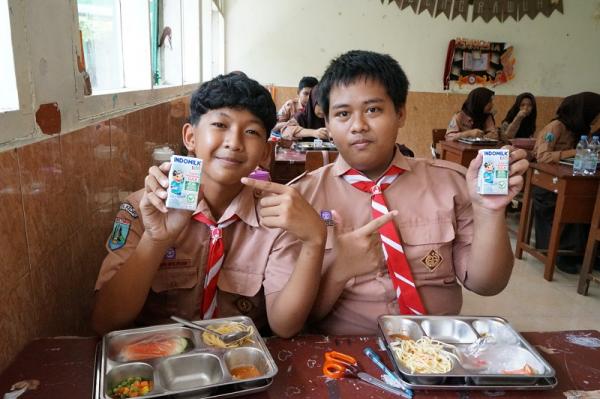 program MBG di SMPN 8 Kediri Pelaksanaan program Makan Bergizi Gratis di SMPN 8 Kota Kediri. (Foto: dok Pemkot Kediri)