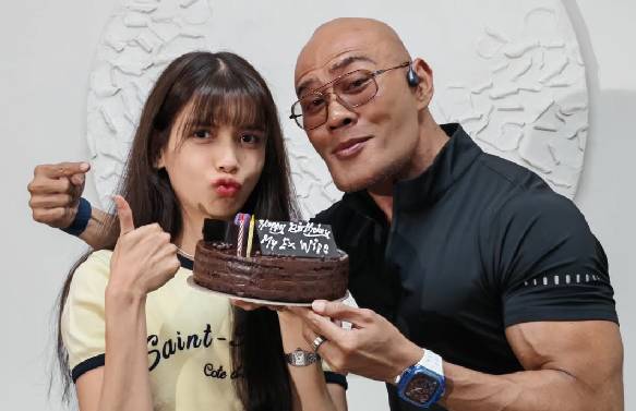 Deddy Corbuzier dan Sabrina Chairunnisa. (Foto: Instagram)