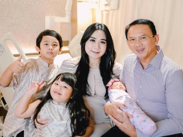 Anak ketiga Ahok dan Puput Nastiti Devi telah lahir, berjenis kelamin perempuan. (Foto: Instagram)