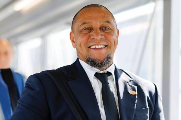 Roberto Carlos Masuk Islam? Legenda Brasil Disebut Ucap Syahadat di Sao Paulo