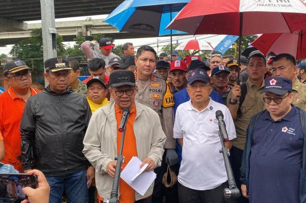 Viral Pungli di Kota Tua, Pramono Ancam Copot Petugas Pemprov yang Terlibat