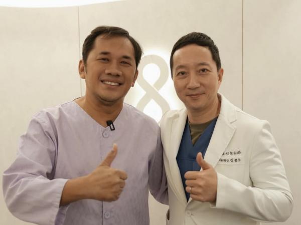 Hanung Bramantyo operasi hidung di Korea Selatan. (Foto: Instagram)